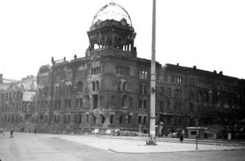 5044834240_7e2a82908d_b (1)