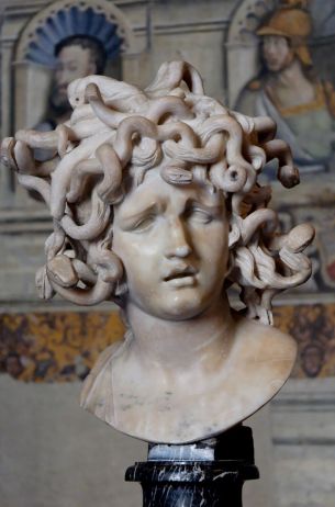 Medusa_Bernini_Musei_Capitolini