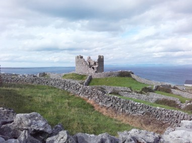 0 Castelo_de_O'Brien,_Inis_Oírr_(ao_lonxe)